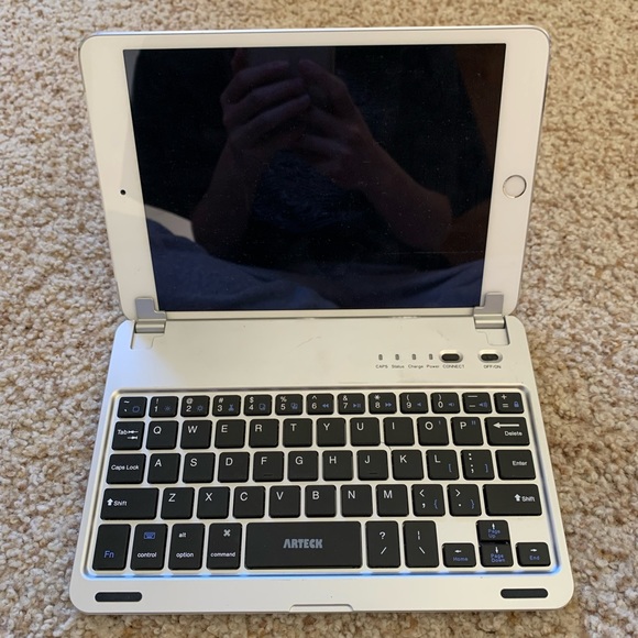 ARTECK iPad Mini Keyboard Accessory - Picture 4 of 5